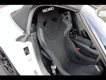 MAZDA�@ND���[�h�X�^�[�@�Ɂ@RECARO�i���J���j�@RS-GS�@BK�@����