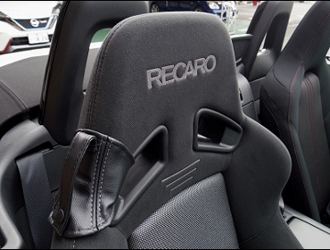 MAZDA�@���[�h�X�^�[�@ND�i2017�N�j�@�Ɂ@RECARO�i���J���j�@SR-7�@GK100�@BK/SIL�@����