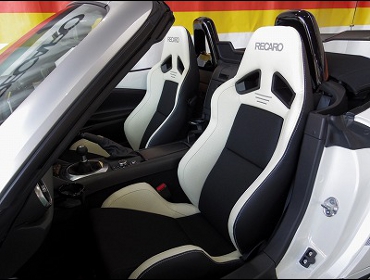 RECARO�i���J���V�[�g�j�@MAZDA�@���[�h�X�^�[�@ND5RC�@�Ɂ@RECARO�i���J���j�@SR-7�@Lassic�@�����U�[�@�~���E�@���@�V�[�g�o�b�N�J�o�[�@�s�A�m�u���b�N�@����