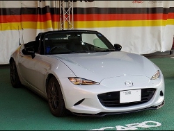 RECARO�i���J���V�[�g�j�@MAZDA�@���[�h�X�^�[�@ND5RC�@�Ɂ@RECARO�i���J���j�@RS-GE�@����