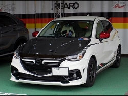 RECARO�i���J���V�[�g�j�@MAZDA�@�f�~�I�@DJ5FS�i2014�N�j�@�Ɂ@RECARO�i���J���j�@SR-7�@Lassic�@���@����