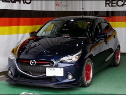 MAZDA�@�f�~�I�@DJ5FS�i2015�N�j�@�Ɂ@RECARO�i���J���j�@SP-G�@�|�[���|�W�V�����@���@SR-7F�@����