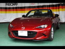 MAZDA�@���[�h�X�^�[�@NRA�@ND5RC�i2018�N�j�@�Ɂ@RECARO�i���J���j�@SR-6�@GK100S�@BK/BK�@����