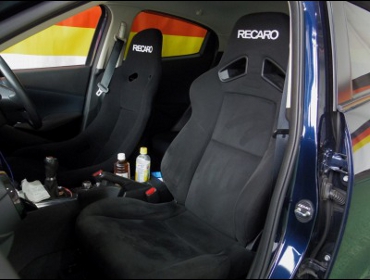 MAZDA�@�f�~�I�@DJ5FS�i2015�N�j�@�Ɂ@RECARO�i���J���j�@SP-G�@�|�[���|�W�V�����@���@SR-7F�@����
