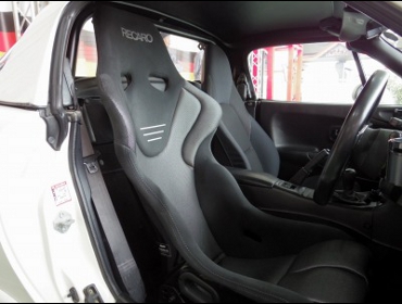MAZDA�@���[�h�X�^�[�@NB8C�i1998�N�j�@�Ɂ@RECARO�i���J���j�@RS-G�@GK�@BK/SIL�@����