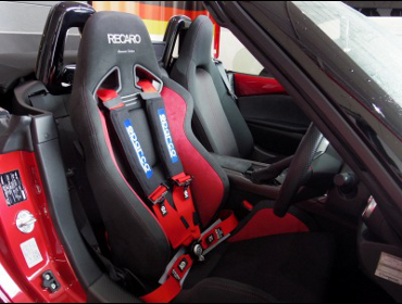 MAZDA�@���[�h�X�^�[�@ND5RC�i2019�N�j�@�Ɂ@RECARO�i���J���j�@SR-7�@����@�A�h�o���X�G�f�B�V����2019�@RED�@���@�V�[�g�o�b�N�o�[�J�o�[�s�A�m�u���b�N�@����