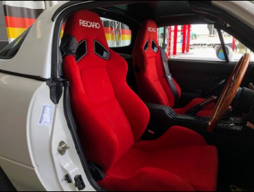 MAZDA�@���[�m�X���[�h�X�^�[�@NA8C�@�Ɂ@RECARO�i���J���j�@SR-7�@KK100�@RED�@�~���E�@����