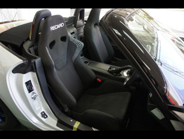 MAZDA�@���[�h�X�^�[�@ND5RC�i2015�N�j�@�Ɂ@RECARO�i���J���j�@SR-6�@KK100S�@BK�@����