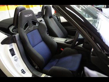 MAZDA�@���[�h�X�^�[�@ND�@�Ɂ@RECARO�i���J���j�@SR-7�@GK100�@BK/BL�@�V�[�g�q�[�^�[�t���@�i�X�s�[�J�[���������H���t���j�@����