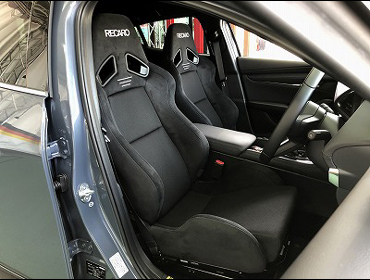 MAZDA�@MAZDA3�i2019�N�j�@�Ɂ@RECARO�i���J���j�@SR-7�@GU100�@BK�@���@SR-7F�@GU100�@BK�@����