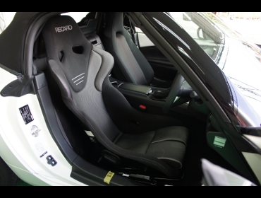 MAZDA�@���[�h�X�^�[�@ND5RC�i2019�N�j�@�Ɂ@RECARO�i���J���j�@RS-G�@GK�@BK/SIL�iFIA�F�ؕt���j�@����