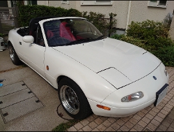 MAZDA�@���[�h�X�^�[�@NA8C�@�Ɂ@RECARO�i���J���j�@RS-G�@GK�@BK/RED�@����