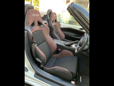 MAZDA�@���[�h�X�^�[�@ND5RC�i2019�N�j�@�Ɂ@RECARO�i���J���j�@SR-7�@GU100�@�u���E���@����