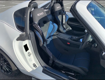 MAZDA�@���[�h�X�^�[RF�@NDERC�@�Ɂ@RECARO�i���J���j�@TS-G�@GK�@BK/�u���[�@����