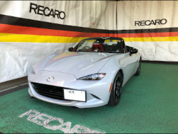 MAZDA�@���[�h�X�^�[�@ND5RC�@�Ɂ@RECARO�i���J���j�@SR-7�@KK100�@RED�@�V�[�g�q�[�^�[�t���@����