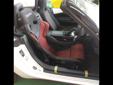 MAZDA�@���[�h�X�^�[�@ND5RC�i2019�N�j�@�Ɂ@RECARO�i���J���j�@TS-G�@GK�@BK/RED�@�V�[�g�q�[�^�[�t���@����