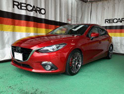 MAZDA�@�A�N�Z���@BMEFS�i2015�N�j�@�Ɂ@RECARO�i���J���j�@SR-7�@GK100�@BK/RED�@����