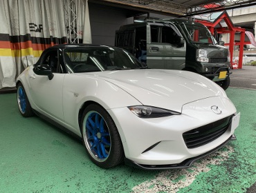 MAZDA�@���[�h�X�^�[�@ND5RC�i2015�N�j�@�Ɂ@RECARO�i���J���j�@TS-G�@GK�@BK/�u���[�@����