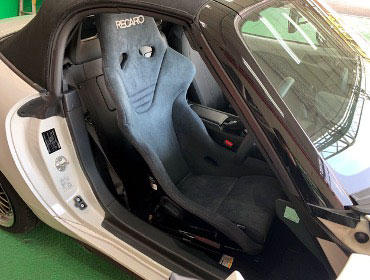 MAZDA�@���[�h�X�^�[�@ND5RC�i2021�N�j�@�Ɂ@RECARO�i���J���j�@RS-G�@�A���J���^�[��Ver.�@����