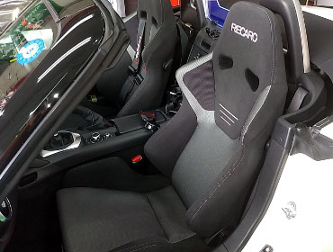 MAZDA�@���[�h�X�^�[�@ND5RC�i2015�N�j�@�Ɂ@RECARO�i���J���j�@SR-6�@GK100S�@BK/SIL�@�V�[�g�q�[�^�[�t���@�~���E�@����