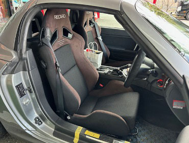 MAZDA�@���[�h�X�^�[�@DBA-NCEC�i2009�N�j�@�Ɂ@RECARO�i���J���j�@SR-7�@GU100H�@�u���E���@�V�[�g�q�[�^�[�t���@�~���E�@����