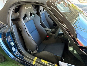 MAZDA�@���[�h�X�^�[�@ND5RC�i2022�N�j�@�Ɂ@RECARO�i���J���j�@SR-7�@GK100�@BK/�u���[�@�~���E�@����