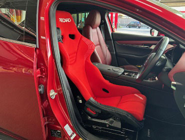 MAZDA�@�}�c�_3�@BPFP�i2021�N�j�@�Ɂ@RECARO�i���J���j�@RS-GS�@RED�@�V�[�g�q�[�^�[�t���@����