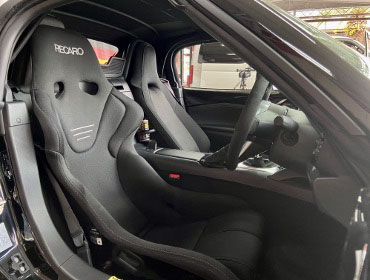 MAZDA�@���[�h�X�^�[�@ND5RC�i2024�N�j�@�Ɂ@RECARO�i���J���j�@TS-G�@GK�@BK/BK�@����