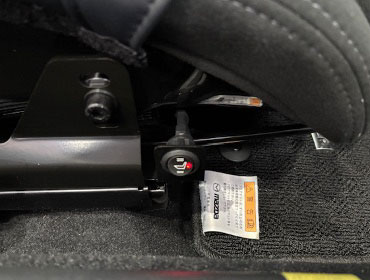 MAZDA�@���[�h�X�^�[�@ND5RE�i2024�N�j�@�Ɂ@RECARO�i���J���j�@RS-G�@GK�@BK/BK�@�V�[�g�q�[�^�[�t���@����