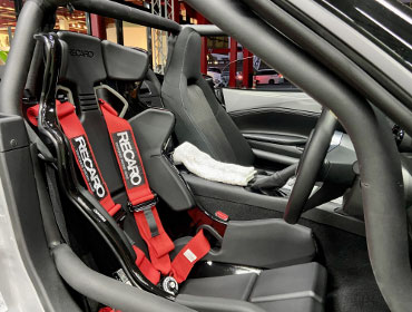 MAZDA�@���[�h�X�^�[�@ND5RE�i2024�N�j�@�Ɂ@RECARO�i���J���j�@PRO�@RACER�@RMS2700G�@����