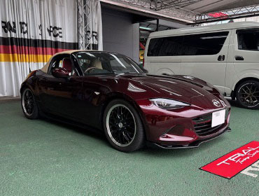 MAZDA�@���[�h�X�^�[�@ND5RE�i2025�N�j�@�Ɂ@RECARO�i���J���j�@RCS�@�z���C�g�V�F��/���b�h���b�V���@�V�[�g�q�[�^�[�t���@����