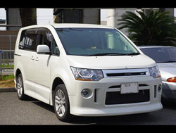 MITSUBISHI�@�f���J�@D5