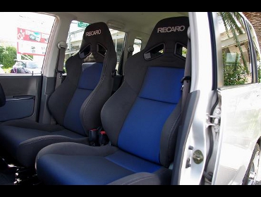 RECARO�i���J���V�[�g�j�@MITSUBISHI�@ek�X�|�[�c�@LA-H81W��RECARO�i���J���j�@SR-7F SK100�@BK/SIL�@�~2�r�@����