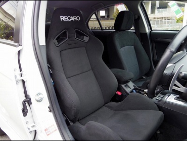 RECARO�i���J���V�[�g�j�@MITSUBISHI�@�M�������t�H���e�B�X�@CY4A�Ƀ��J���@SR-7 KK100�@BK�@����