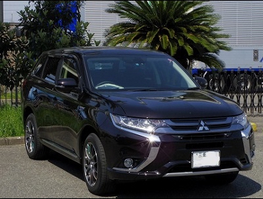 MITSUBISHI�@�A�E�g�����_�[PHEV��RECARO�i���J���j�V�[�g����