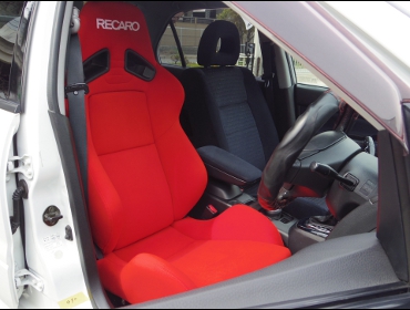 RECARO�i���J���V�[�g�j�@MITSUBISHI�@�����T�[�G�{�����[�V�����Z�@GT-A�@CT9A�Ƀ��J���@SR-7�@KK100�@RED�@����