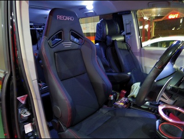 MITSUBISHI�@�f���JD:5�@CV5W�@�Ɂ@RECARO�i���J���j�@SR-7F�@Lassic�@BK�@�V�[�g�q�[�^�[�t���@����