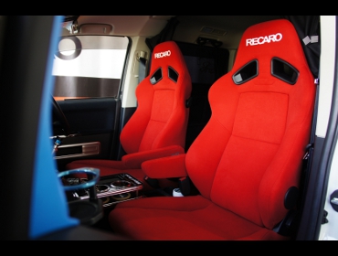 RECARO�i���J���V�[�g�j�@MITSUBISHI�@�f���JD5�@CV1W�i2017�N�j�@�Ɂ@RECARO�i���J���j�@SR-7F�@KK100�@RED�@�V�[�g�q�[�^�[�t�����A�[�����X�g�t���@�~���E�@����