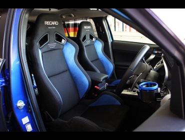 MITSUBISHI�@�G�N���v�X�N���X�i2018�N�j�@�Ɂ@RECARO�i���J���j�@SR-7�@����@�A�h�o���X�G�f�B�V����2019�@�u���[�@���@SR-7F�@����@�A�h�o���X�G�f�B�V����2019�@�u���[�@����