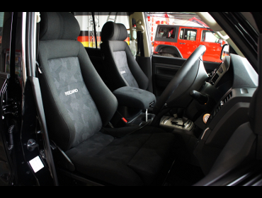 MITSUBISHI�@�p�W�F���@V93W�i2019�N�j�@�Ɂ@RECARO�i���J���j�@�G���S���hMV�@BK�@�~���E�@����