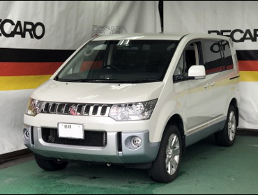 MITSUBISHI�@�f���J�@D5�i2014�N�j�@�Ɂ@RECARO�i���J���j�@SR-7F�@GK100�@BK/BK�@�A�[�����X�g�t���@���@SR-7F�@GK100�@BK/SIL�@A/R�^�C�v�@����