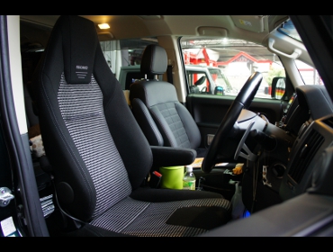 MITSUBISHI�@�f���JD5�@CV1W�i2018�N�j�@�Ɂ@RECARO�i���J���j�@LX-F�@IN110�@BK�@�V�[�g�q�[�^�[�t���@�A�[�����X�g�t���@����