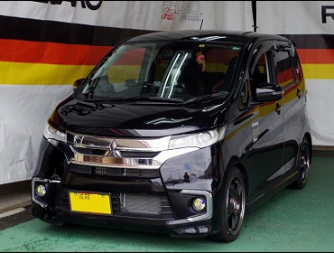 MITSUBISHI�@EK�J�X�^���@B11W�i2017�N3���j�@�Ɂ@RECARO�i���J���j�@SR-6�@GK100S�@BK/RED�@�V�[�g�q�[�^�[�t���@�~���E�@����