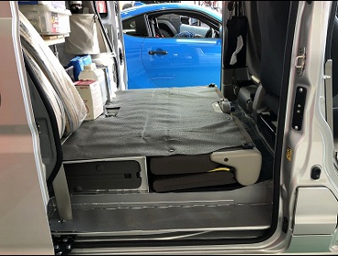 MITUBISHI�@�~�C�L���u�o���@DS17V�i2019�N�j�@�Ɂ@RECARO�i���J���j�@SR-7F�@KK100�@BK�@����