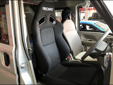 MITUBISHI�@�~�C�L���u�o���@DS17V�i2019�N�j�@�Ɂ@RECARO�i���J���j�@SR-7F�@KK100�@BK�@����