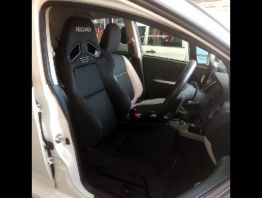 MITSUBISHI�@i�~�[�u�@HD4W�@�Ɂ@RECARO�i���J���j�@SR-7F�@GU100H�@�u���E���@�V�[�g�q�[�^�[�t���@����