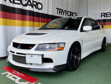 MITSUBISHI�@�����T�[�G�{�����[�V����8MR�@CT9A�i2004�N�j�@�Ɂ@RECARO�i���J���j�@PRO RACER RMS�@2700G�@����