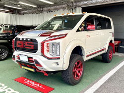 MITSUBISHI�@�f���JD5�@CV1W�i2019�N�j�@�Ɂ@RECARO�i���J���j�@�G���S���hLD�@BK�@�V�[�g�q�[�^�[�t���@����