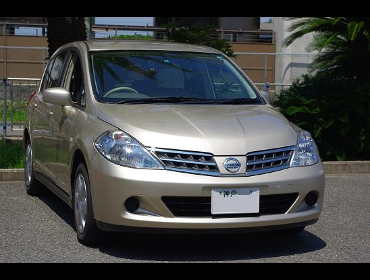NISSAN�@�e�B�[�_