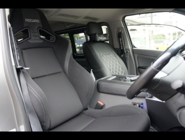 RECARO�i���J���V�[�g�j�@NISSAN�@�L�����o���@�v���~�A��GX�@NV350��RECARO�i���J���j�@SR-7F Lassic BK/SIL�@����